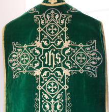 Green Antique Roman High Mass Set of Vestments 8446